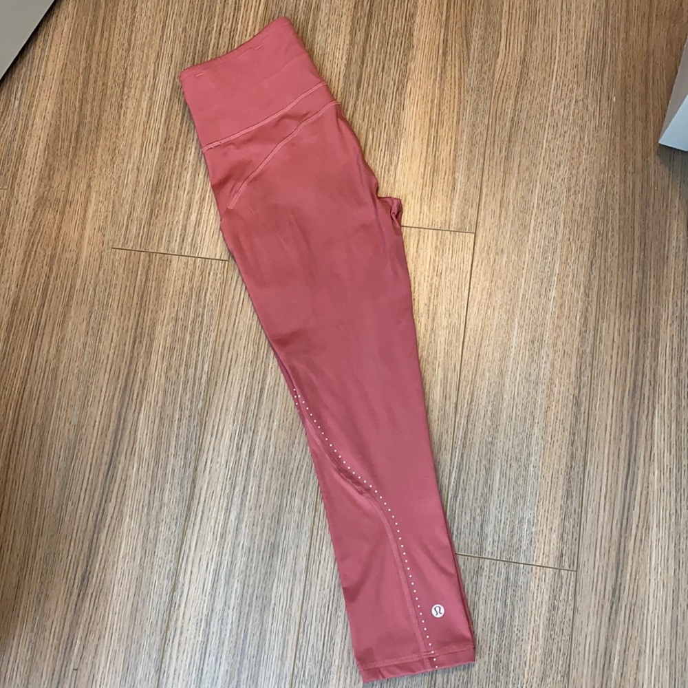Lululemon fast and free crop 21” size 4
